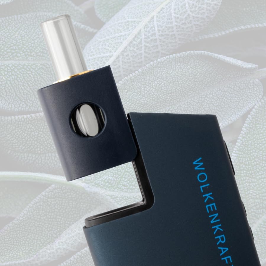 FX Mini Vaporizer in Nachtblau vor elegantem Hintergrund, kühles Design für stilvolles Dampferlebnis.
