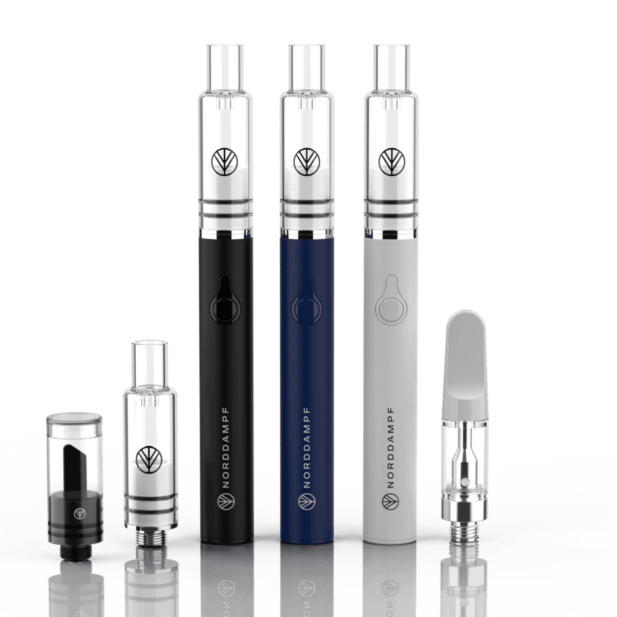 Drei Norddampf Dab Pen Mini Vaporizer in Schwarz, Blau und Silber mit Zubehör, perfekte Wahl für stilvolles und diskretes Vaping.