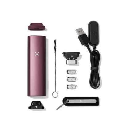 PAX Plus Vaporizer in Elderberry Pink mit Zubehör für entspannte Dampfsessions – Stilvoll und leistungsstark für unterwegs.