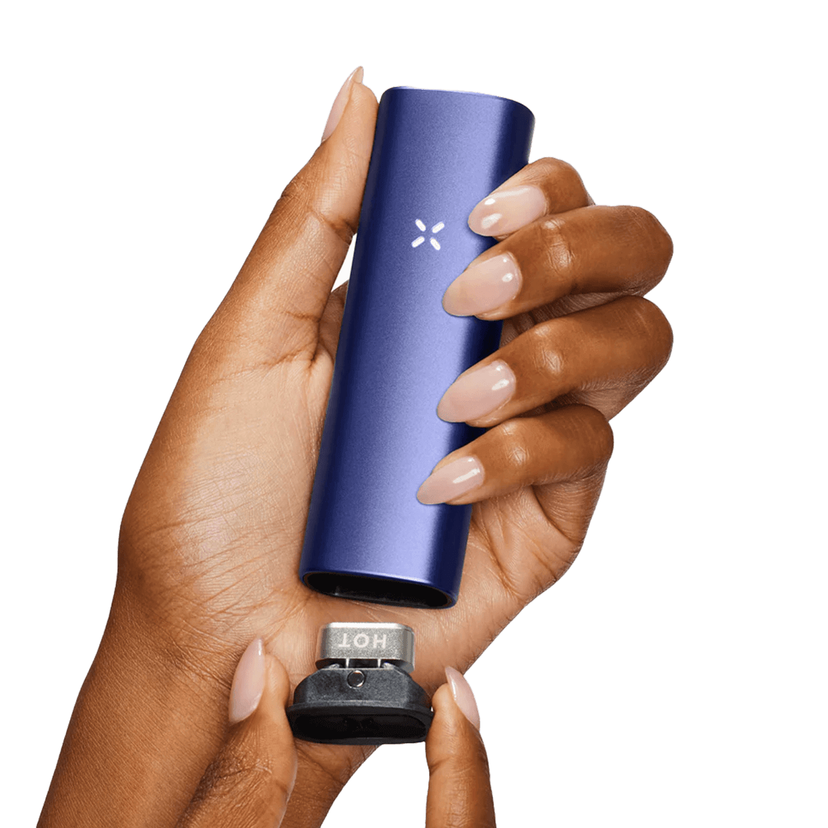 Halte den PAX Plus Vaporizer in Periwinkle Lila, dein kreativer Begleiter für genussvolle Momente. Entdecke den Charme des sanften Lila!