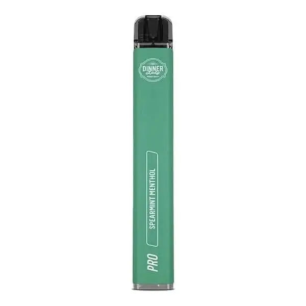 Erlebe eisige Frische mit dem Dinner Lady Vape Pen Pro in Spearmint Menthol. Perfekter Dampfer für einen klaren, minzigen Geschmack.