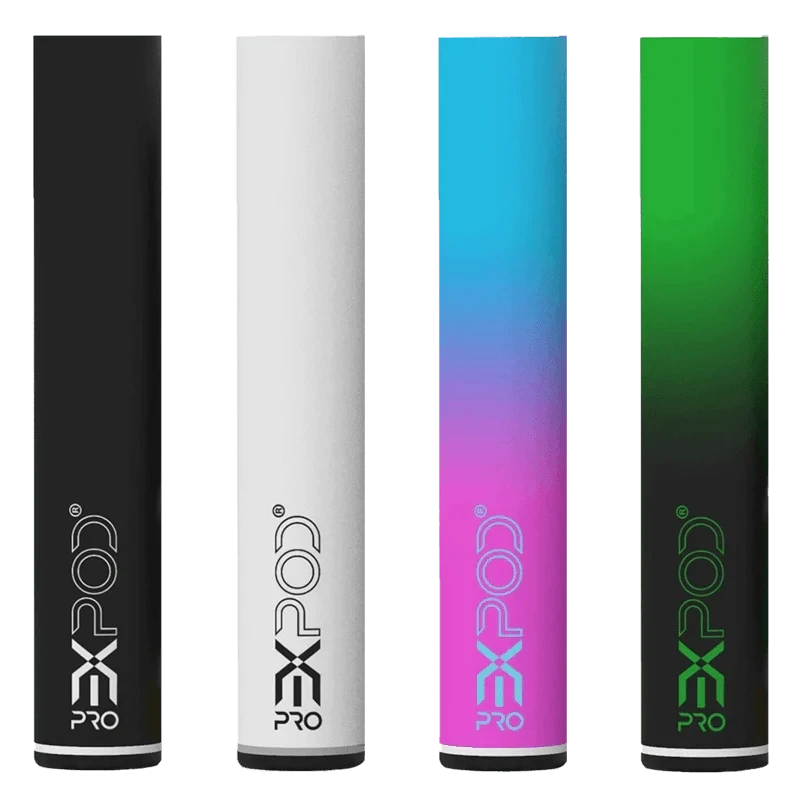 Vier eXvape eXpod Pro Basisgeräte in Schwarz, Weiß, Blau-Pink und Grün - stilvolle Designs für minimalistische Ästhetik.