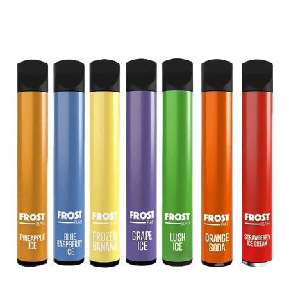 Frostbar E-Zigaretten in verschiedenen Geschmacksrichtungen wie Erdbeereis, Ananas und Orange, perfekt für süße Genussmomente.