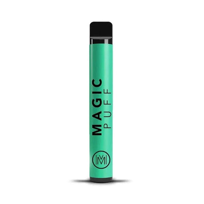Erlebe das Vaping-Abenteuer mit der stylischen E-Zigarette Magic Puff 700 in lebendigem Grün für Genussmomente.