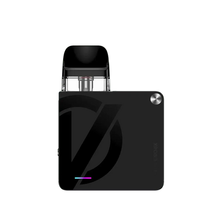 Vaporesso XROS 3 Nano Kit in edlem Schwarz für stilvolles Dampfen. Entdecke minimalistisches Design und Eleganz für jeden Anlass.